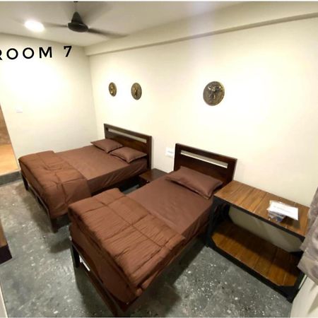 Rosewood Villa โลนาวาลา ภายนอก รูปภาพ